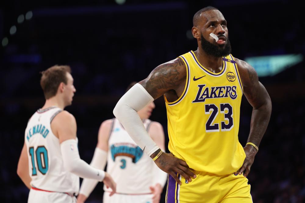 不乏劲敌的 不乏劲敌的