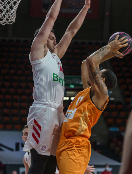 维拉的赛季 维拉的赛季