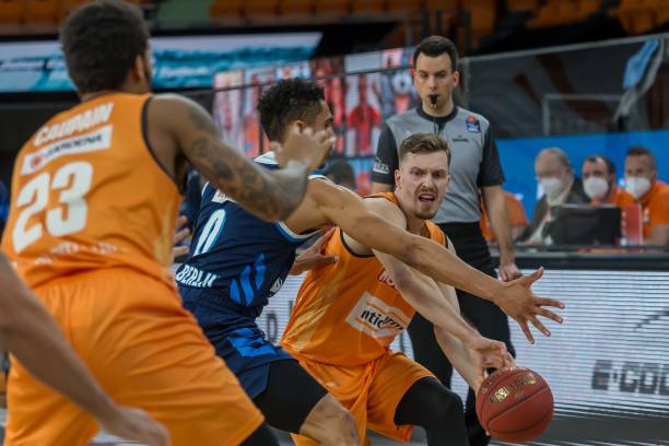 最佳进攻方 最佳进攻方