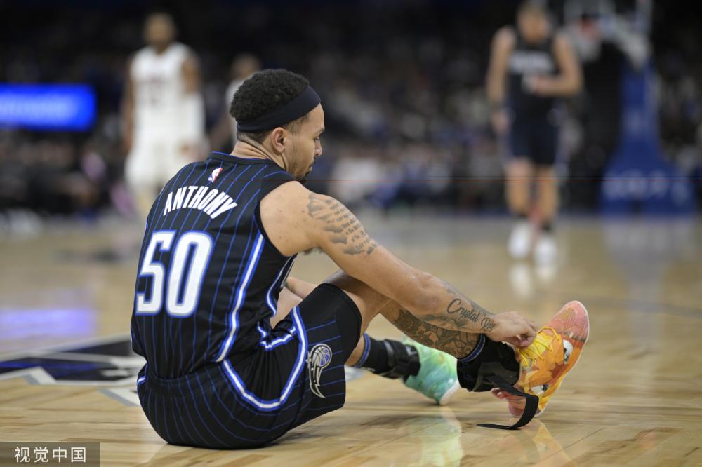 面对他时都 面对他时都