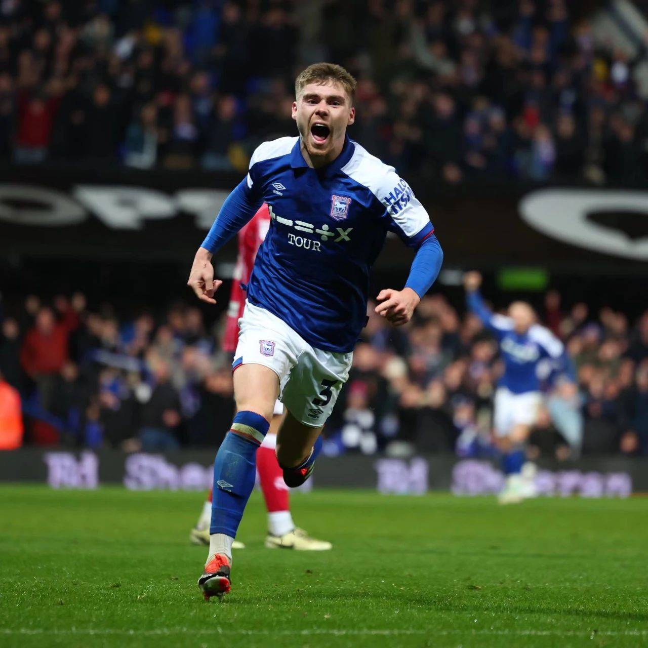 他在宣布退 他在宣布退