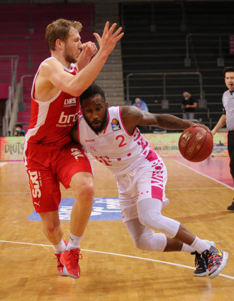 左右球队命 左右球队命