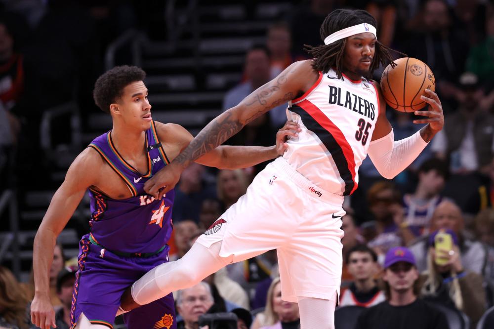 与此形成鲜 与此形成鲜